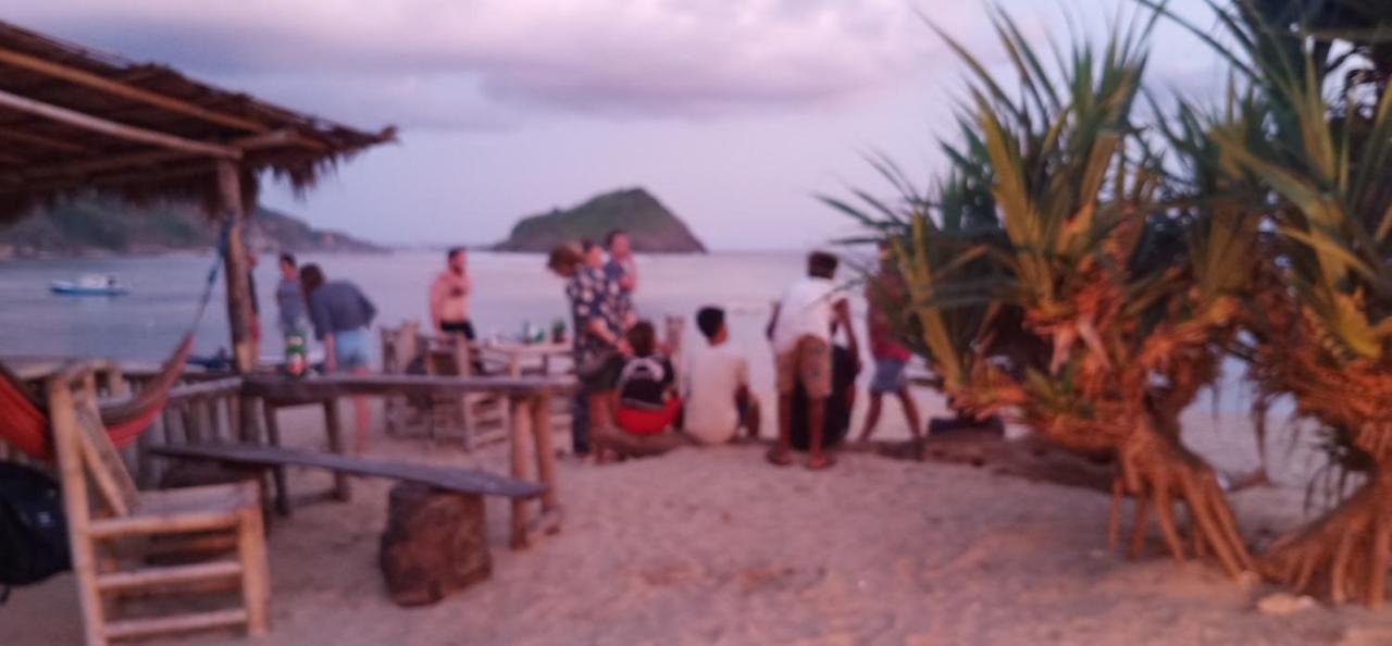 Elisa Homestay Areguling Kuta (Lombok) Exterior foto